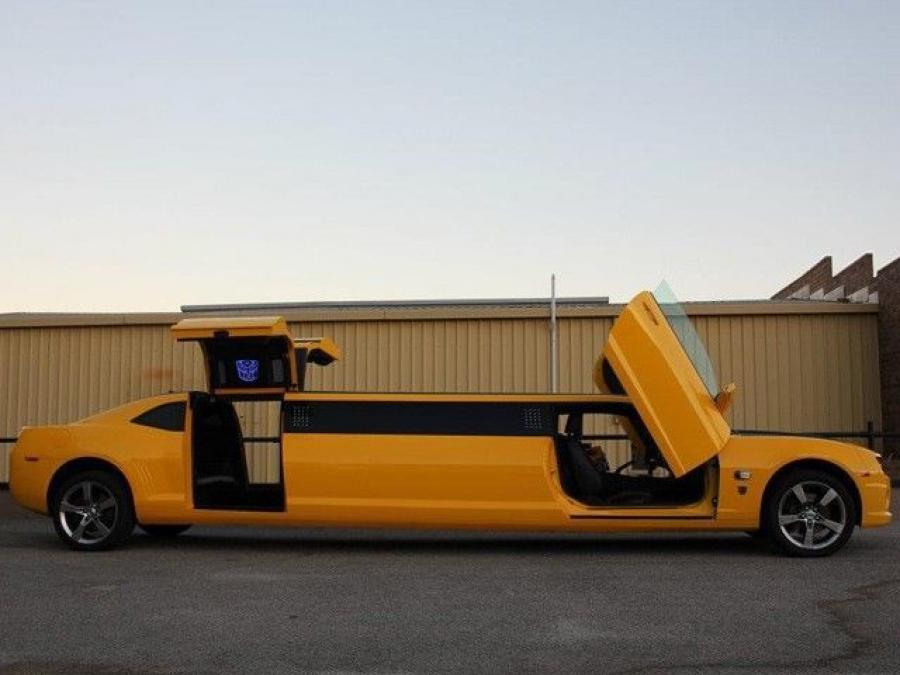 Chevrolet Camaro Bumblebee Limousine by Showtime Limos 2012 года  (фото 5 из 8)